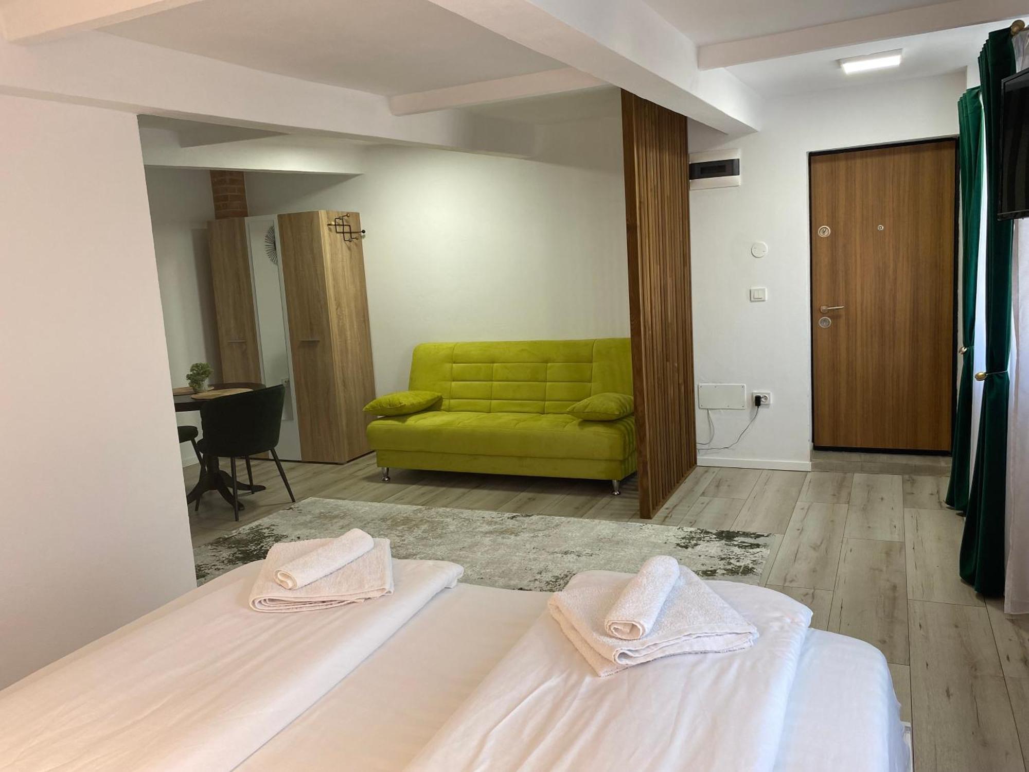 Wonderland Apartment Bistriţa Esterno foto
